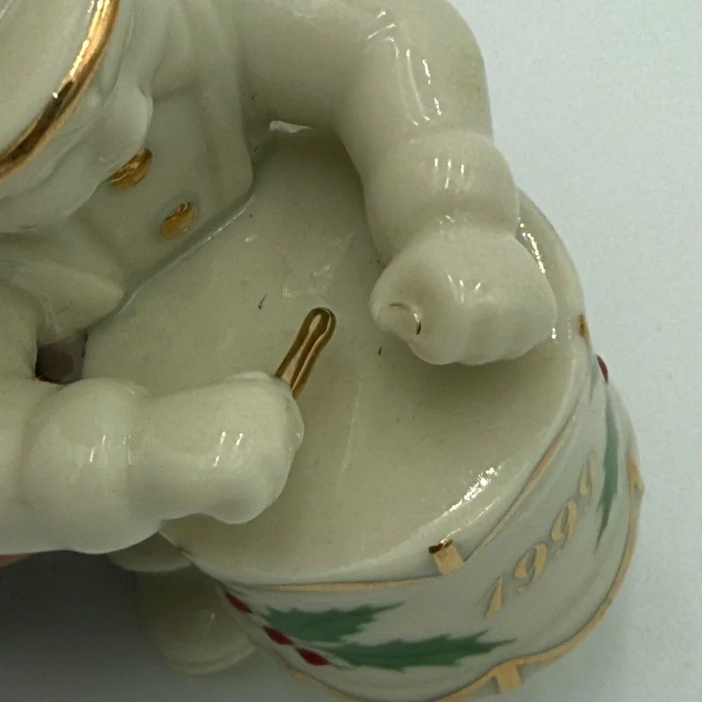 Lenox‎ 1999 Little Drummer Boy Ivory China Figurine Gold Trim Christmas Holiday